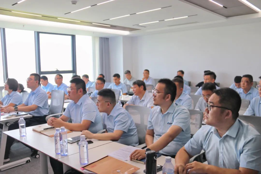 2024年上半年中層管理干部述職會(huì )議：述職曬答卷，砥礪再奮進(jìn)。